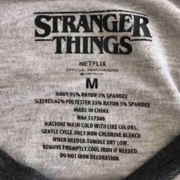 STRANGER THINGS 2 Grey Tops Bundle Jrs M & Jrs L - Picture 8 of 14